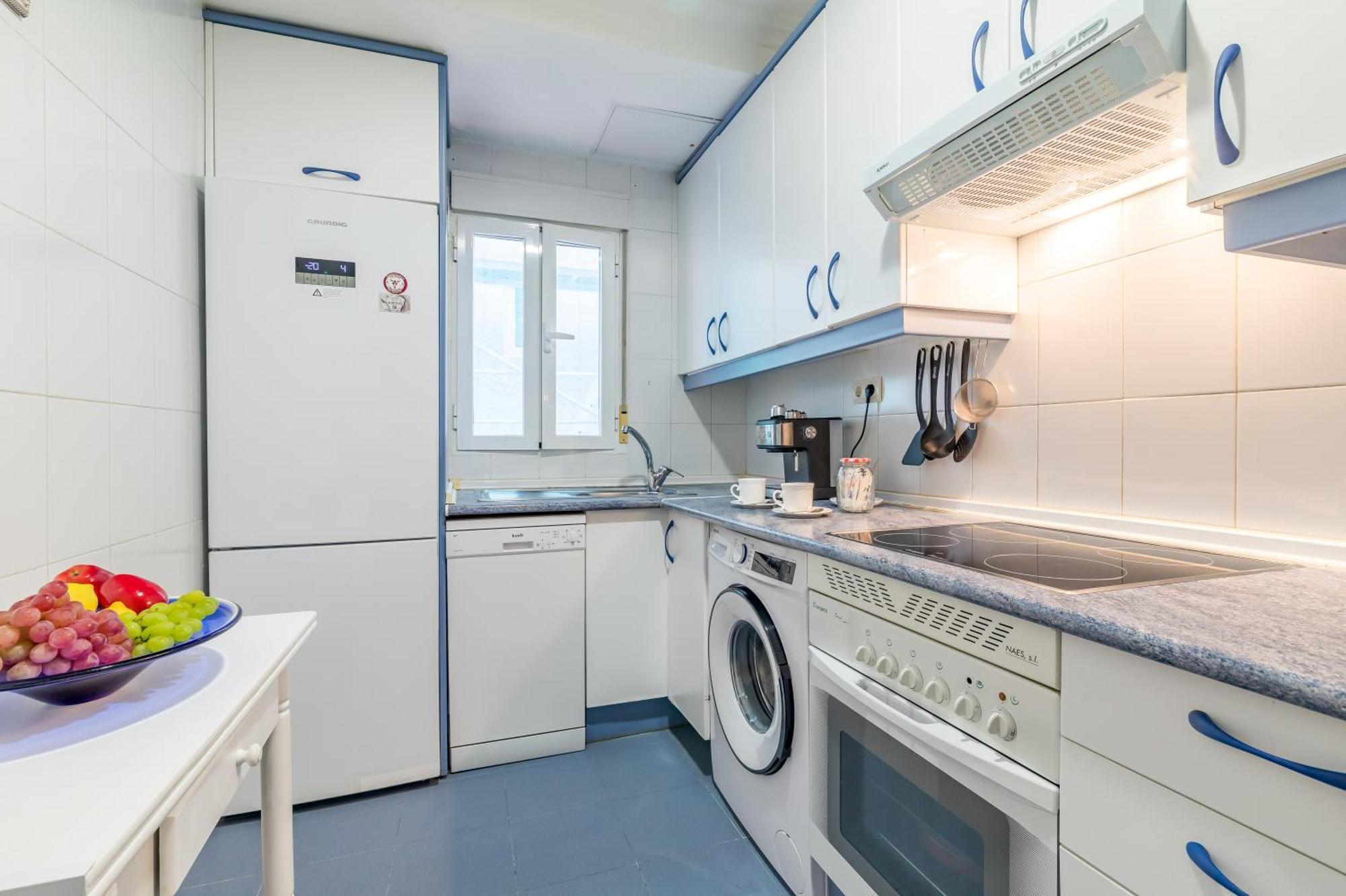 Apartamento Confortable Y Funcional En Vallecas Madrid Luaran gambar