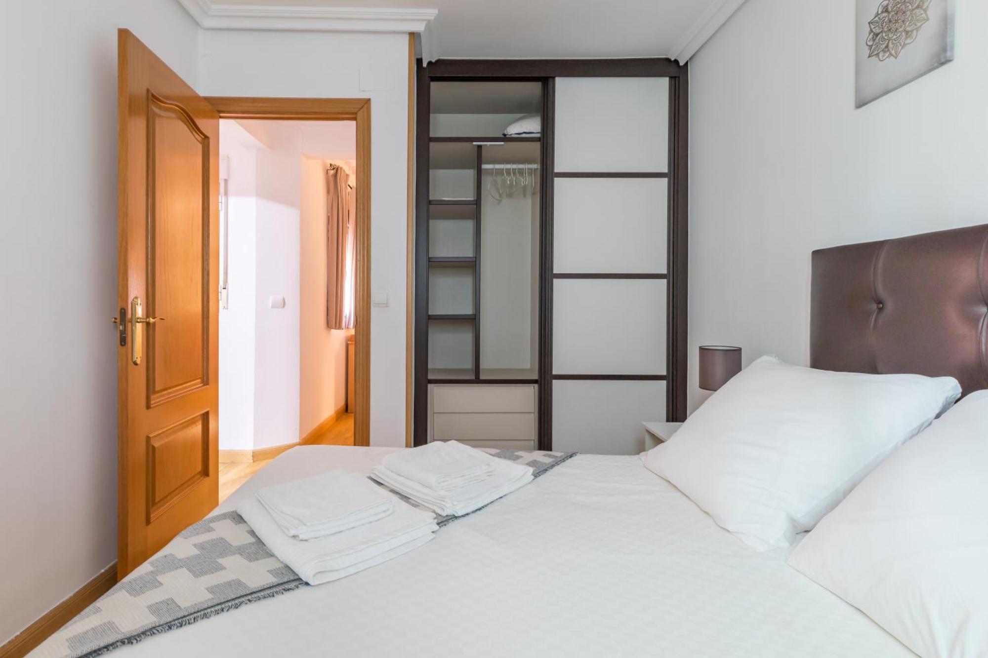 Apartamento Confortable Y Funcional En Vallecas Madrid Luaran gambar