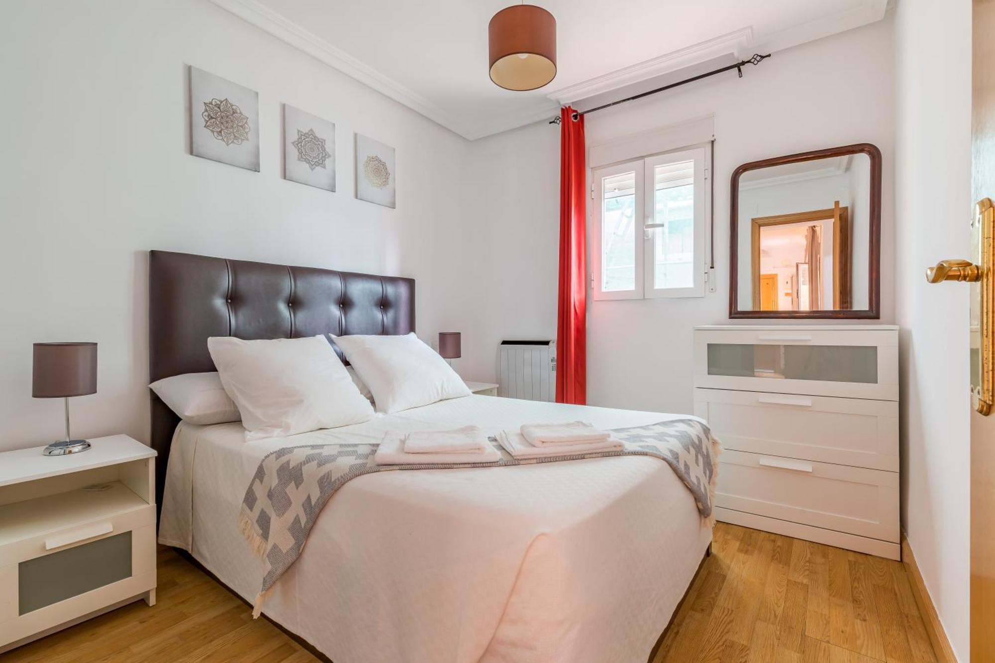 Apartamento Confortable Y Funcional En Vallecas Madrid Luaran gambar